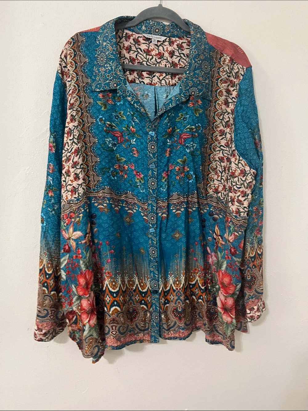 John Mark Woman’s 3X Paisley Floral Shirt